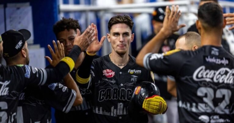 Leones consigue una increíble remontada y elimina a Tiburones (+resumen)