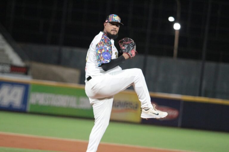 Félix Doubront aplica la ley del ex y luce como el as que necesitan los Bravos