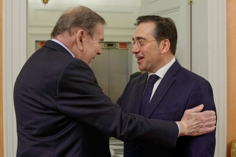 España concede el asilo político al opositor venezolano Edmundo González | Internacional