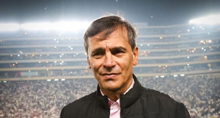 “Si Jean no sigue (en Universitario), nosotros no vamos a seguir”: Fabián Bustos y su contundente respuesta por continuidad en la ‘U’