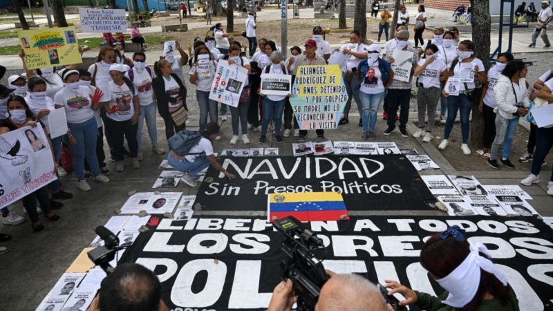 Excarcelan a todos los adolescentes detenidos en las protestas poselectorales en Venezuela, dice ONG Foro Penal Excarcelan a todos los adolescentes detenidos en las protestas poselectorales en Venezuela, dice ONG Foro Penal