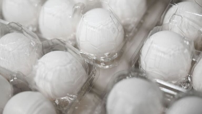 La FDA emite una advertencia urgente de salmonela para los huevos de Costco