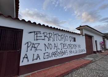 Grupos criminales apoyan o disputan elecciones en Venezuela Grupos criminales apoyan o disputan elecciones en Venezuela