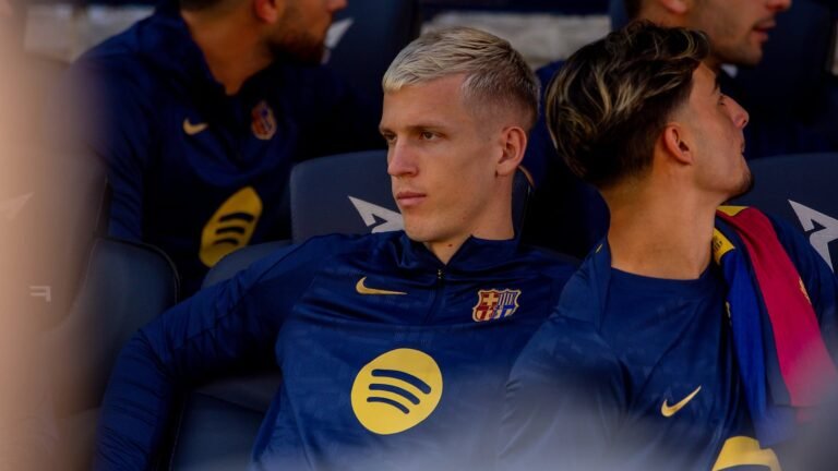 La “fuerza mayor” a la que se agarra el Barça para inscribir a Olmo