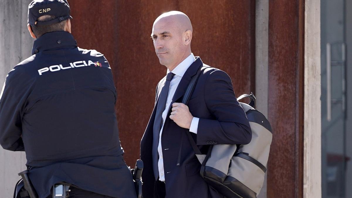Rubiales: una sentencia con claroscuros Rubiales: una sentencia con claroscuros