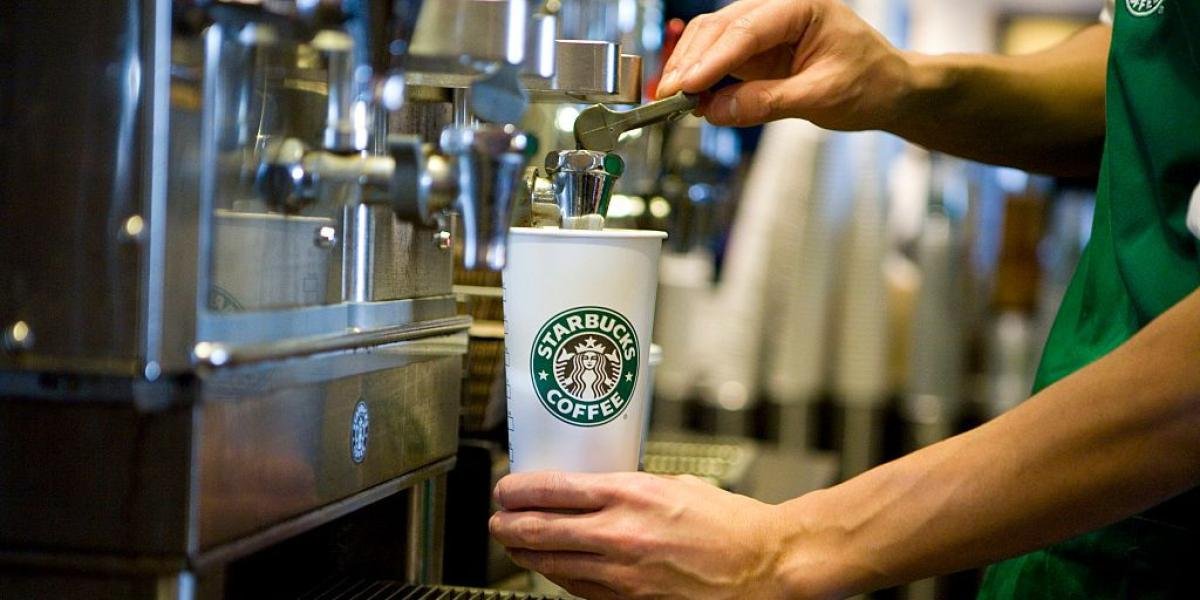 Starbucks ofrece café y helado gratis tras el Super Bowl 2025: qué hay que hacer Starbucks ofrece café y helado gratis tras el Super Bowl 2025: qué hay que hacer