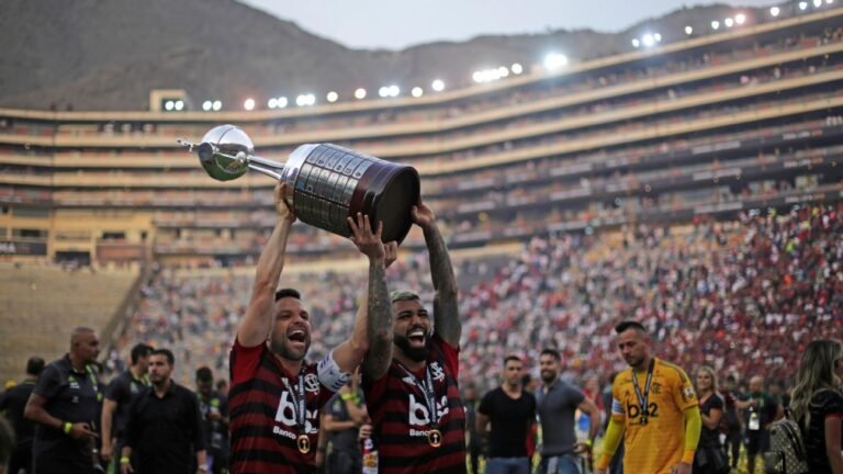 Las finales de CONMEBOL Libertadores que se disputaron en Perú