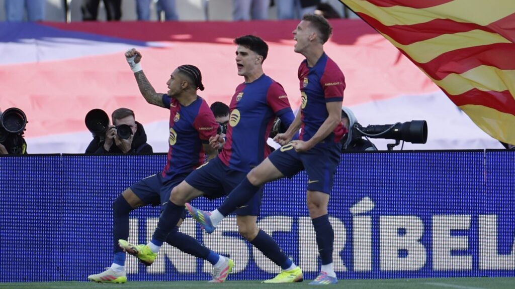 El Barcelona se ríe del Real Madrid después de su polémica remontada ante el Celta El Barcelona se ríe del Real Madrid después de su polémica remontada ante el Celta