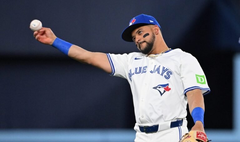 Anthony Santander lucha contra las lesiones y la autocrítica mientras los Toronto Blue Jays se aferran a la esperanza de un cambio.