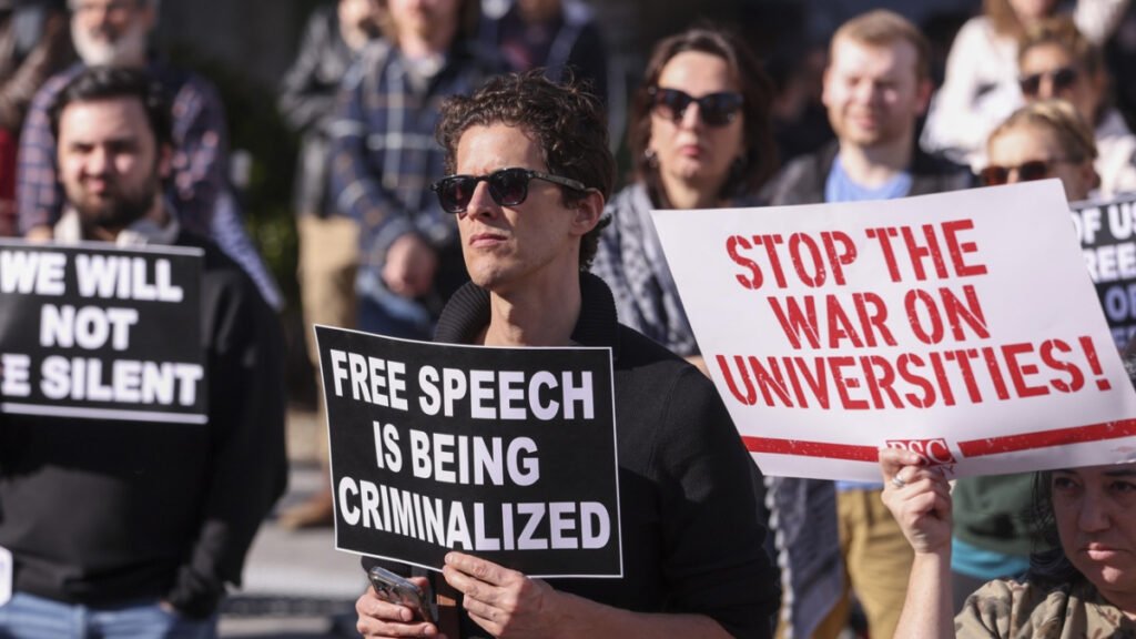 La ONU denuncia restricciones a la libertad de expresión en universidades de EE.UU. tras ofensiva del Gobierno La ONU denuncia restricciones a la libertad de expresión en universidades de EE.UU. tras ofensiva del Gobierno