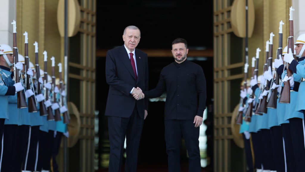 Rusia rebaja las expectativas de la reunión con Ucrania en Estambul y ningunea a Zelenski Rusia rebaja las expectativas de la reunión con Ucrania en Estambul y ningunea a Zelenski