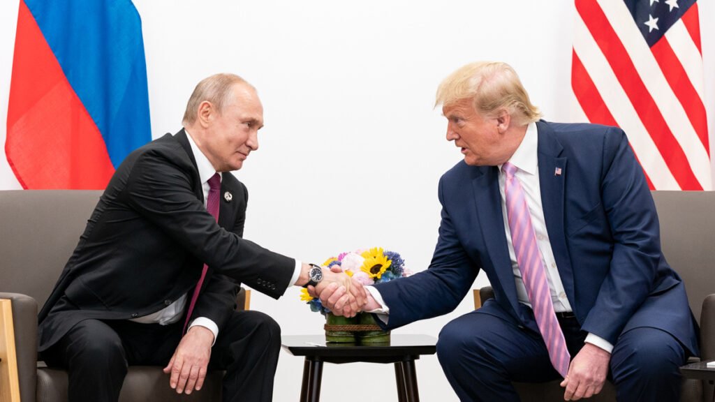 Trump dice que hablará con Putin el lunes para negociar el fin de la guerra de Ucrania Trump dice que hablará con Putin el lunes para negociar el fin de la guerra de Ucrania