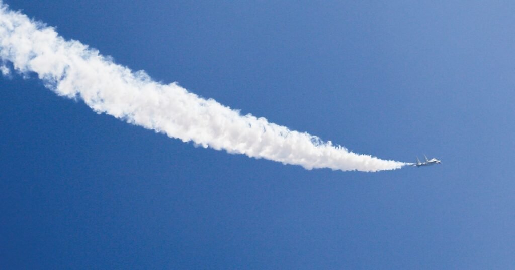 Tensión en Cachemira: Pakistán acusó a India de atacar con misiles tres bases aéreas, una de ellas cerca de la capital Tensión en Cachemira: Pakistán acusó a India de atacar con misiles tres bases aéreas, una de ellas cerca de la capital