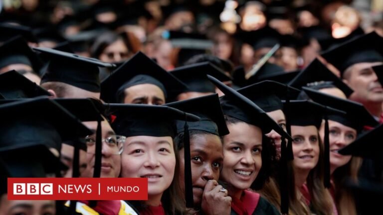 Por qué el gobierno de Trump quiere revocar “agresivamente” las visas de los estudiantes chinos (y cómo reaccionó el gobierno de Pekín)