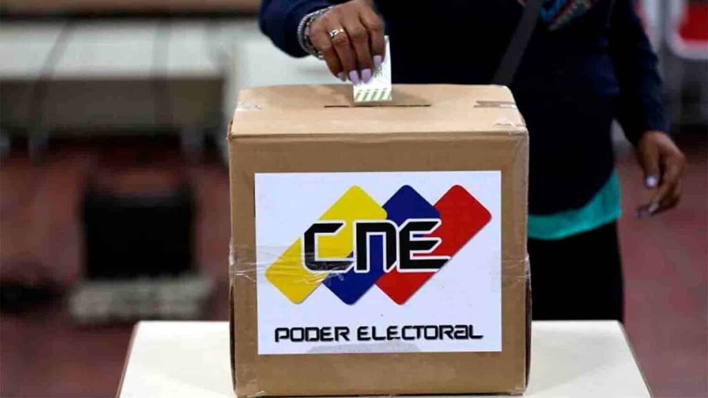 Presidente Maduro invita a venezolanos a participar en simulacro electoral Presidente Maduro invita a venezolanos a participar en simulacro electoral