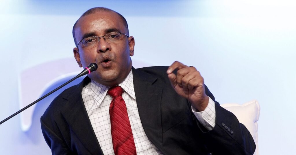 Guyana calificó de “fracaso” la farsa electoral convocada por el régimen de Maduro en el territorio Esequibo Guyana calificó de “fracaso” la farsa electoral convocada por el régimen de Maduro en el territorio Esequibo