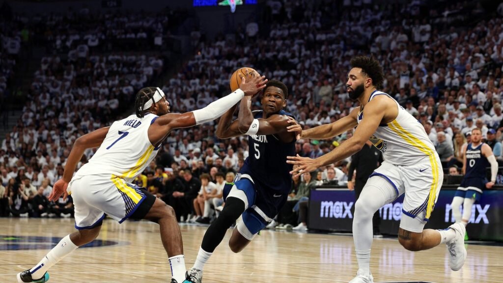 Sin Curry es mucho más fácil para los Wolves Sin Curry es mucho más fácil para los Wolves