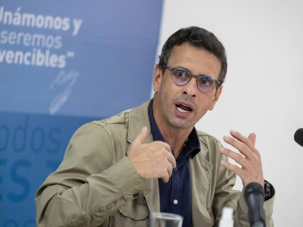 Según Capriles el gobierno pretende que la elección del 25M sea clandestina Según Capriles el gobierno pretende que la elección del 25M sea clandestina