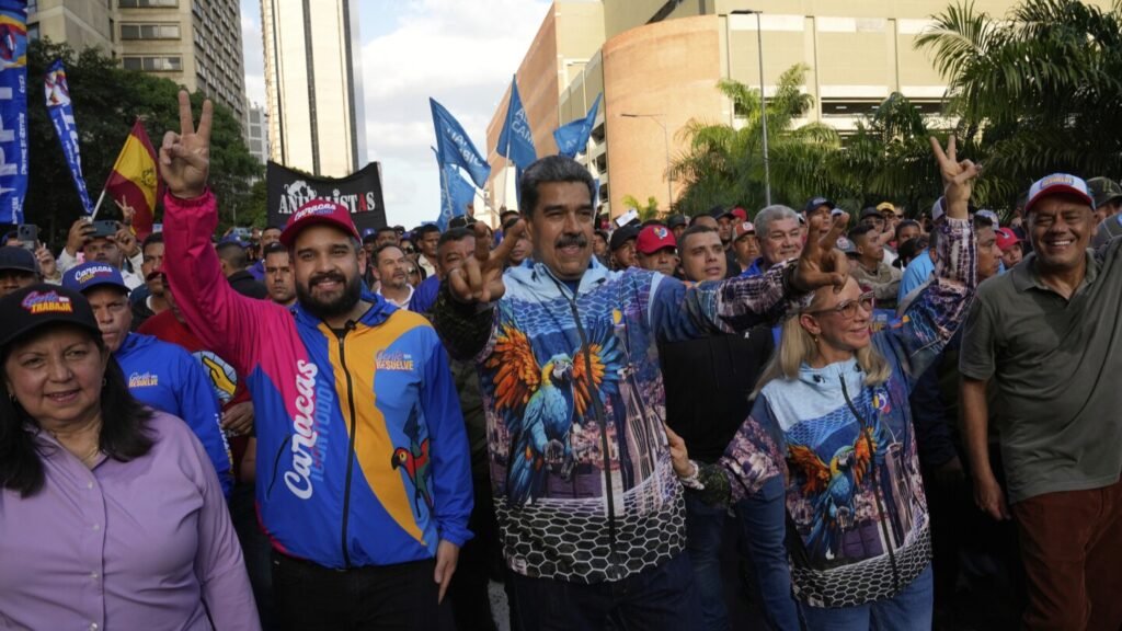 La sombra de la abstención se proyecta sobre comicios legislativos y de gobernadores en Venezuela La sombra de la abstención se proyecta sobre comicios legislativos y de gobernadores en Venezuela