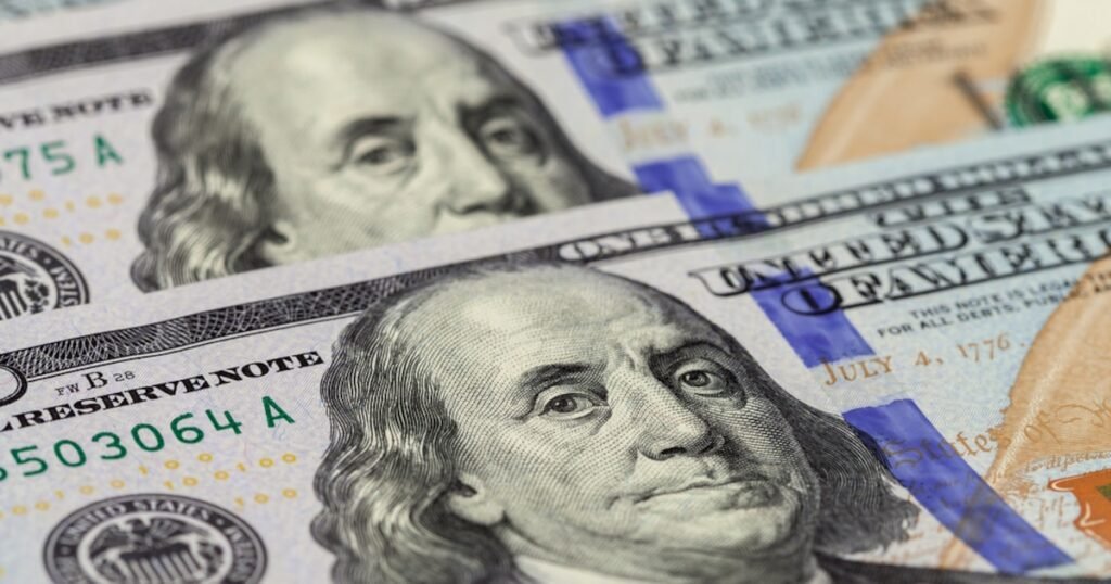 Dólar hoy en vivo: sube a .195 en el Banco Nación y el blue sigue a .210 Dólar hoy en vivo: sube a .195 en el Banco Nación y el blue sigue a .210