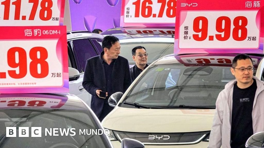 “Manejo un auto eléctrico porque soy pobre”: cómo China logró masificar la compra de estos vehículos entre sus ciudadanos “Manejo un auto eléctrico porque soy pobre”: cómo China logró masificar la compra de estos vehículos entre sus ciudadanos