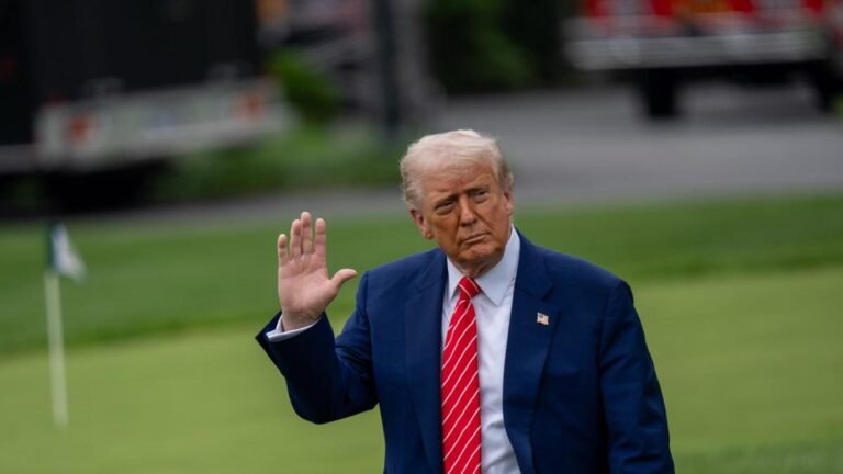 Trump dice que el lunes habrá nuevas negociaciones comerciales entre EEUU y China en Londres