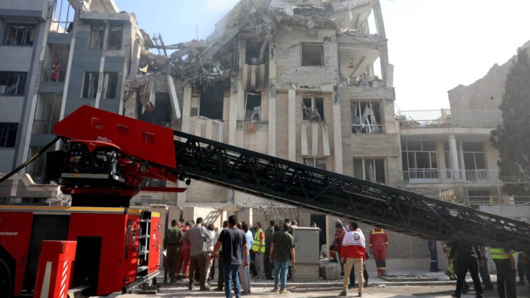 La colisión entre Israel e Irán amenaza con una guerra total en Oriente Medio y solapa el genocidio en Gaza