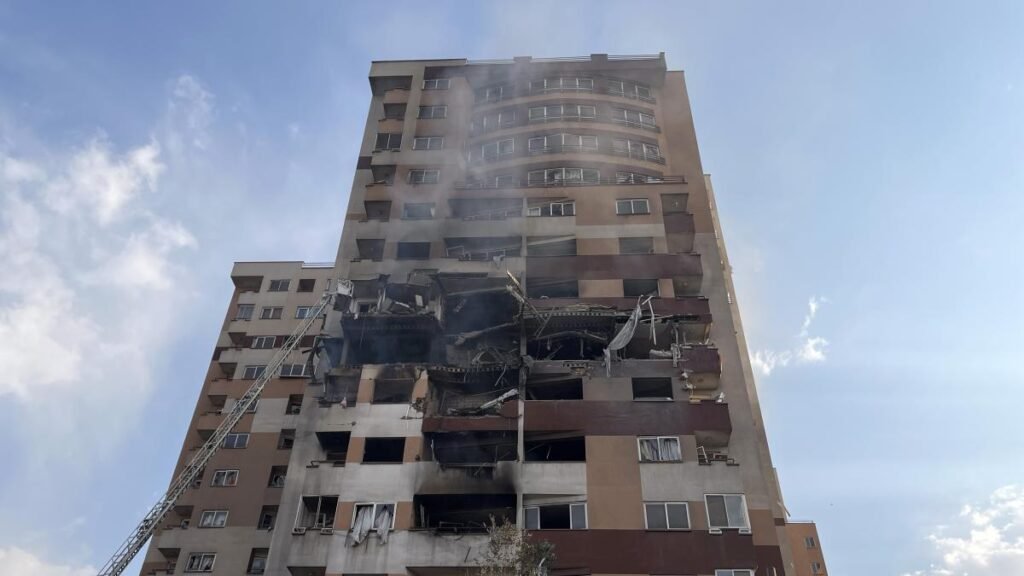 Israel ataca a Irán, en directo Israel ataca a Irán, en directo