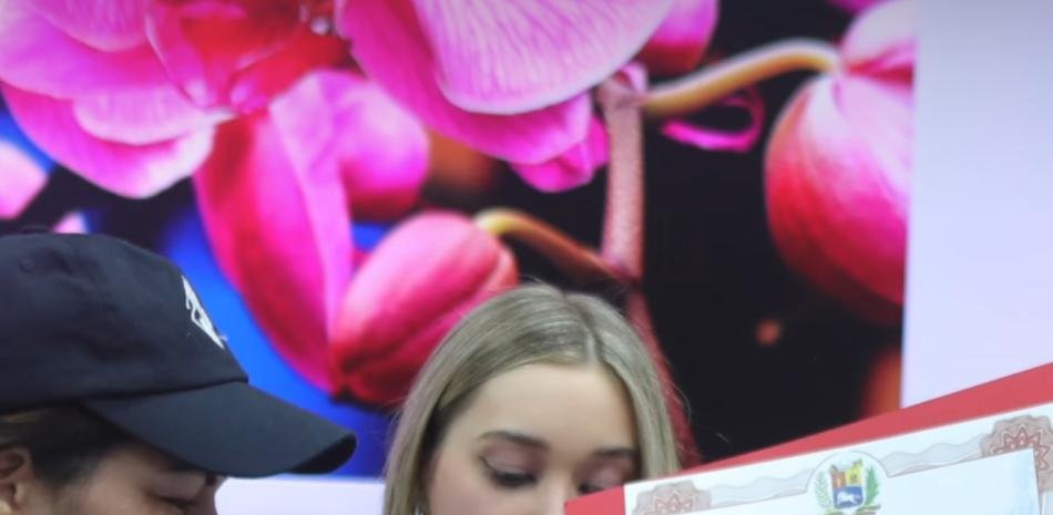 Nicolás Maduro otorga de manera póstuma la nacionalidad venezolana a Rubby Pérez Nicolás Maduro otorga de manera póstuma la nacionalidad venezolana a Rubby Pérez