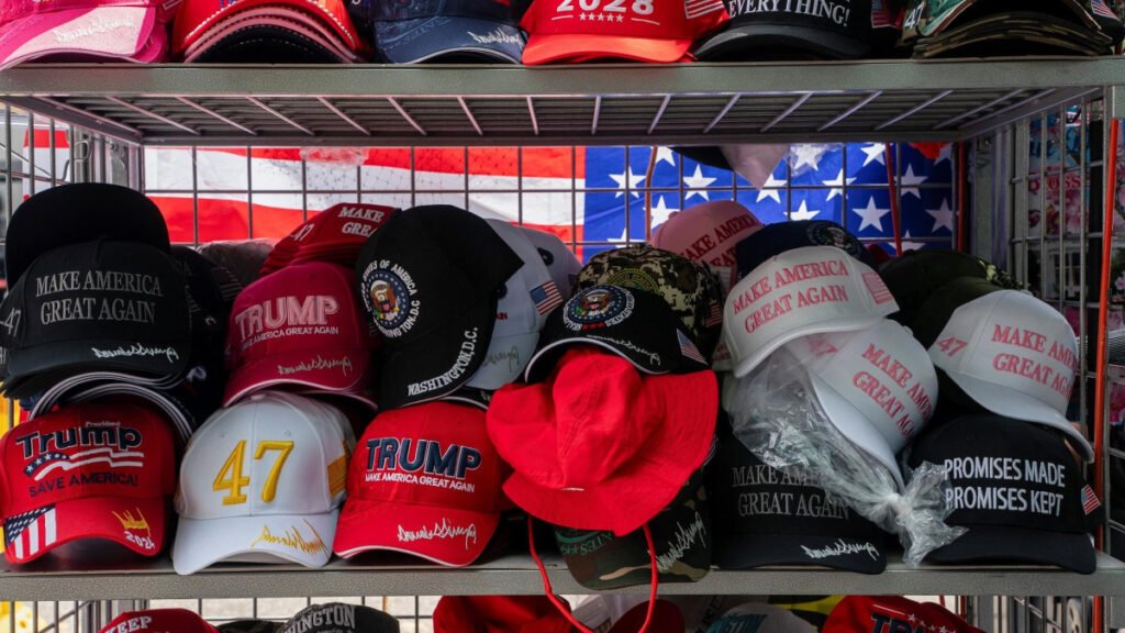 Trump provoca un cisma en las bases MAGA ante la posibilidad de atacar Irán Trump provoca un cisma en las bases MAGA ante la posibilidad de atacar Irán