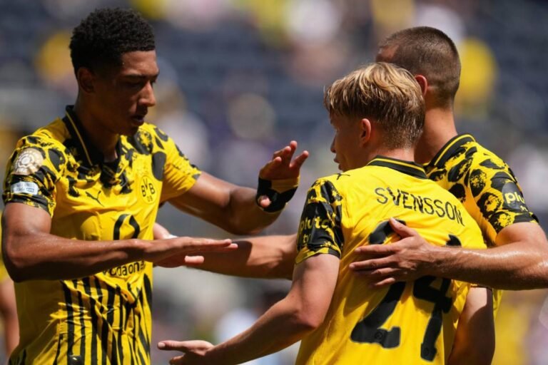 Jobe Bellingham marca el ritmo del Dortmund