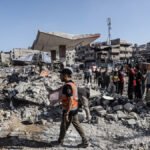 Israel mata a más de 45 personas en bombardeos contra dos escuelas y otros puntos de Gaza