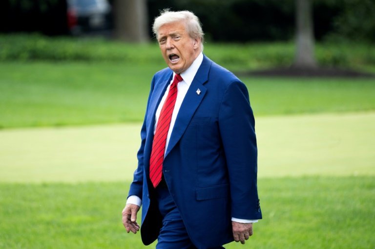 Trump Visitará El “Alcatraz De Los Caimanes”, Un Centro De Detención De Migrantes