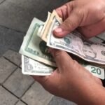 Precio del dólar oficial continúa en aumento