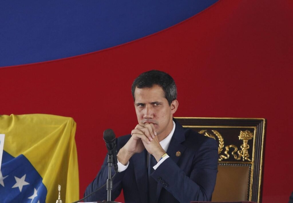 Acusan al “Gobierno Interino” de desviar $ 320 millones del BCV Acusan al “Gobierno Interino” de desviar $ 320 millones del BCV
