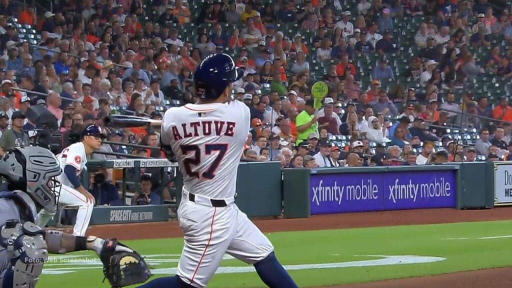 Jose Altuve remolca en Houston y acecha marca de Galarraga Jose Altuve remolca en Houston y acecha marca de Galarraga