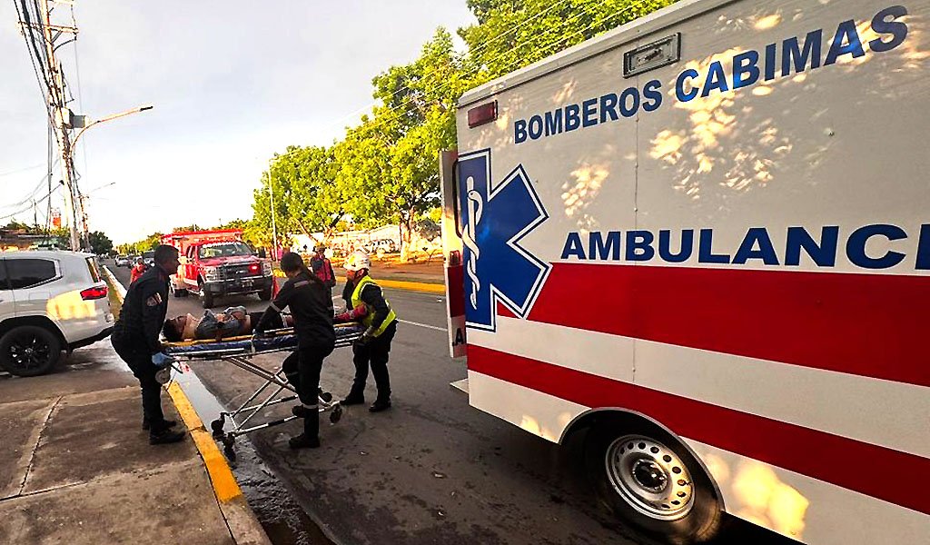 Joven de 18 años en Cabimas resultó herido en choque de vehículo y moto Joven de 18 años en Cabimas resultó herido en choque de vehículo y moto