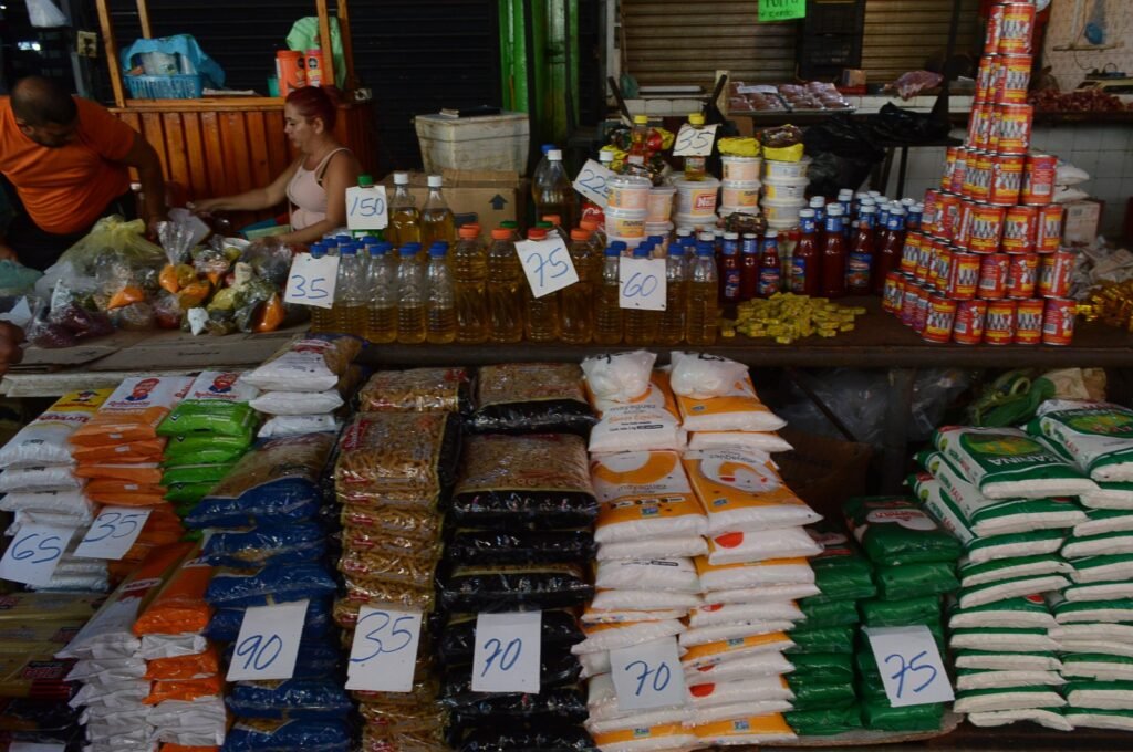 Gobierno anunciará nuevo esquema de precios acordados en alimentos