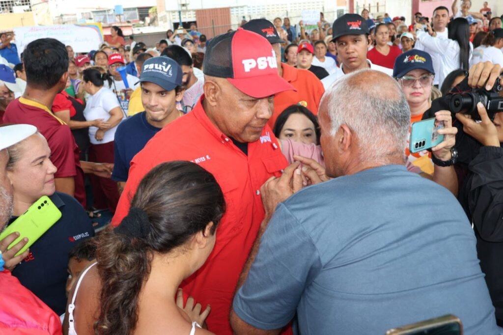 Lara ante un nuevo amanecer: Luis Reyes Reyes y los retos urgentes en Salud, Educación y Servicios Públicos Lara ante un nuevo amanecer: Luis Reyes Reyes y los retos urgentes en Salud, Educación y Servicios Públicos