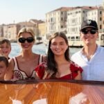Ivanka Trump y su familia hacen turismo en Venecia antes de la boda de Jeff Bezos y Lauren Sánchez