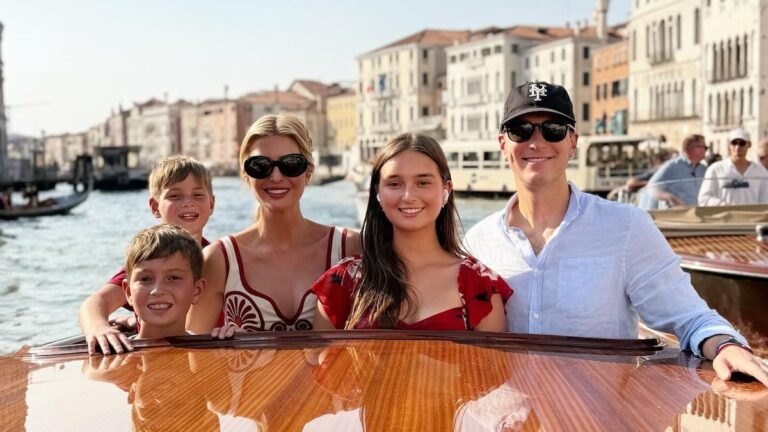 Ivanka Trump y su familia hacen turismo en Venecia antes de la boda de Jeff Bezos y Lauren Sánchez