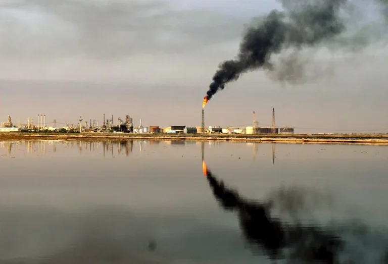 El Brent sube más del 12 % en una semana de conflicto entre Israel e Irán