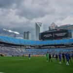 Chelsea sobrevive a tanto de Benfica tras larga interrupción y lo elimina por 4-1 en Mundial