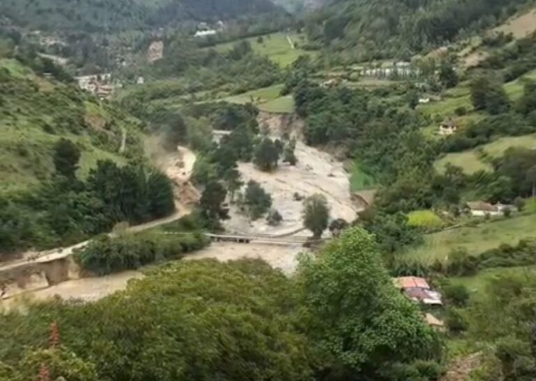 Lluvias: expertos dicen que es consecuencia de irresponsabilidad