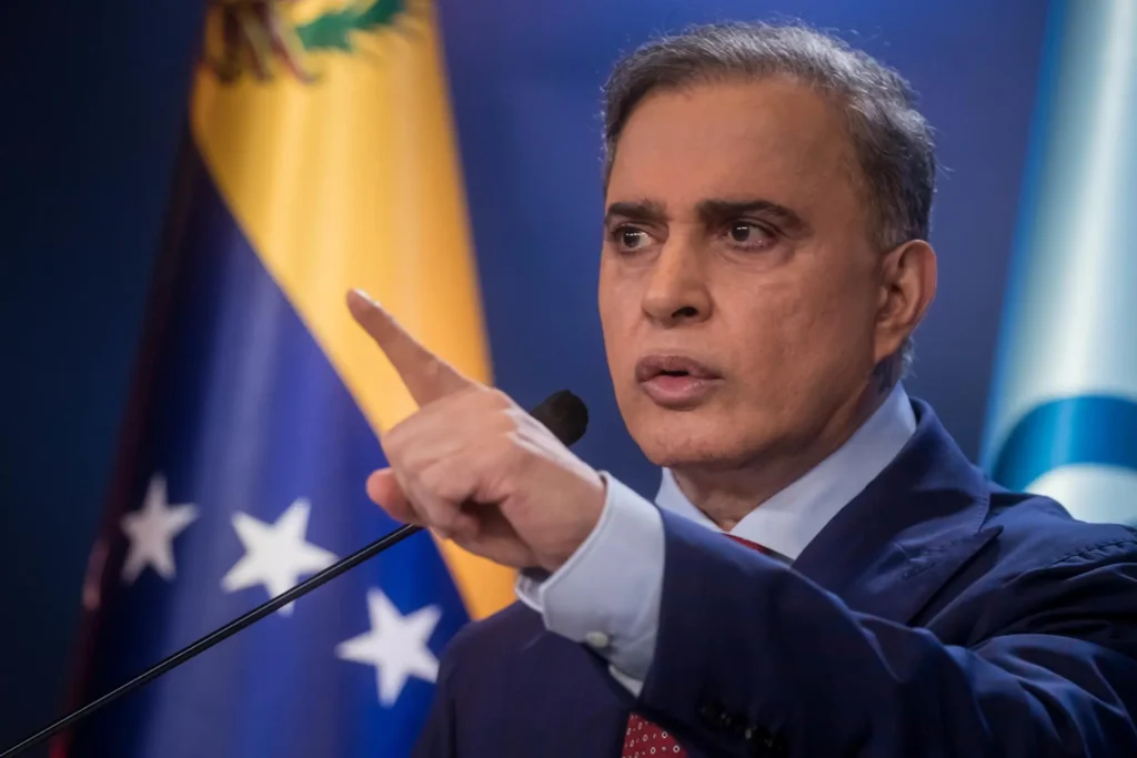 Fiscal William Saab pide renuncia de Volker Türk por inacción ante violaciones de DD.HH. en EE.UU. Fiscal William Saab pide renuncia de Volker Türk por inacción ante violaciones de DD.HH. en EE.UU.