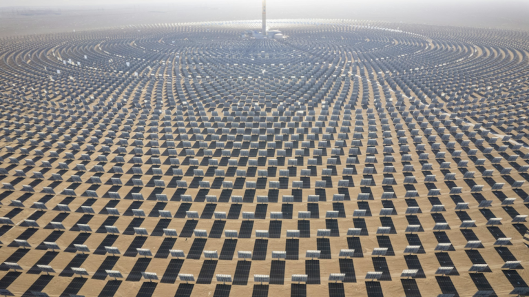 China afianza su protagonismo en la transformación verde
